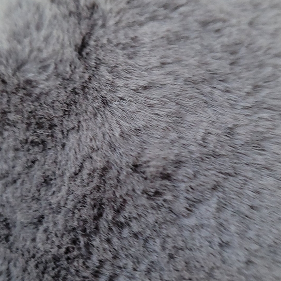 Gianna Bini gray faux fur purse - Picture 4 of 8